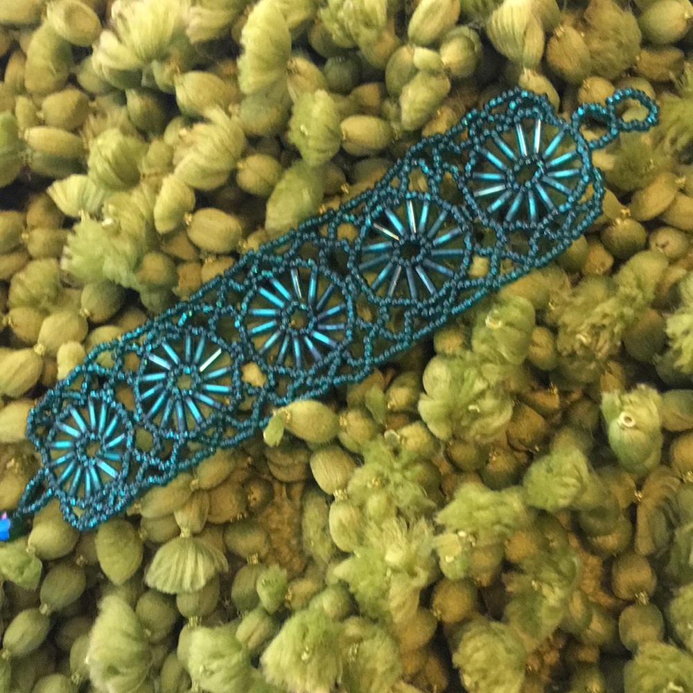 New beaded Anthropologie emerald green bracelet